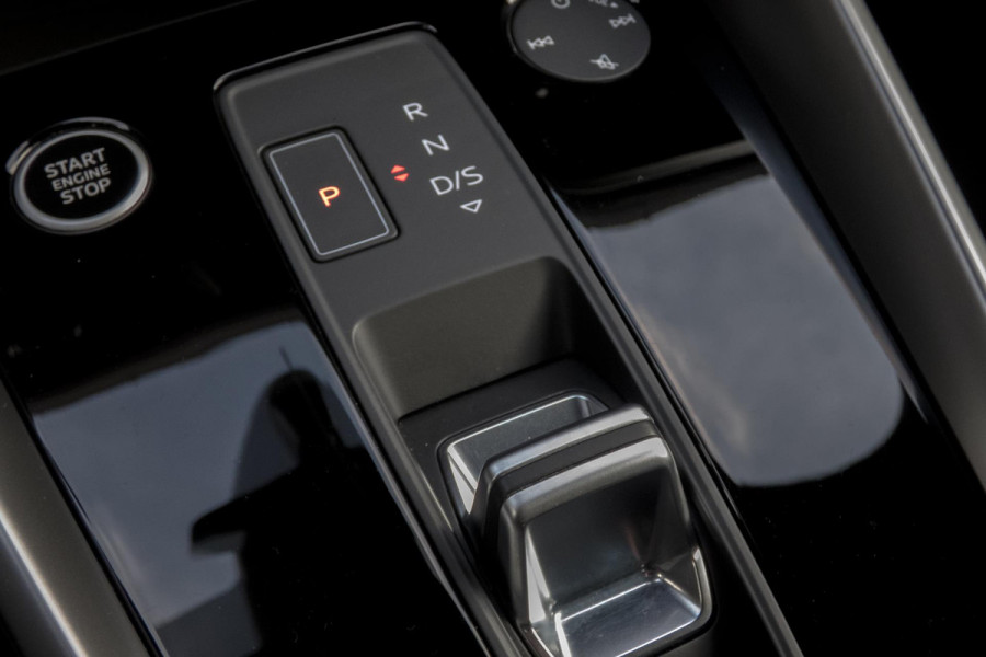 Audi A3 Sportback 30 TFSI S edition | S-LINE | AMBIANCEVERLICHTING | ACC | LED | PDC