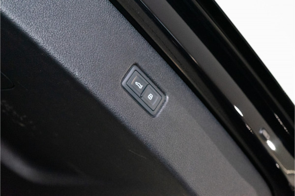 Audi Q7 60 TFSI e Quattro Competition S 456PK | Pano | Trekhaak | Leder | B&O | Matrix | VOL! 12 MND Garantie