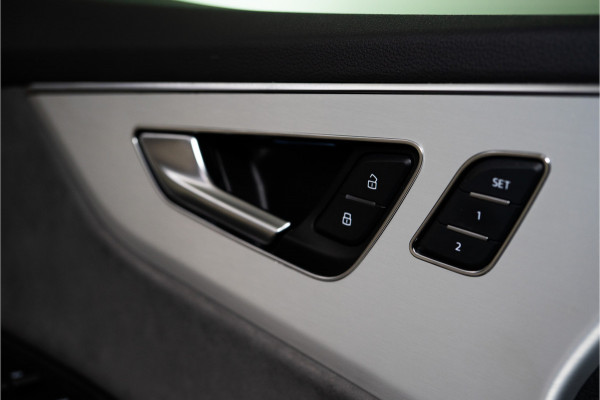 Audi Q7 60 TFSI e Quattro Competition S 456PK | Pano | Trekhaak | Leder | B&O | Matrix | VOL! 12 MND Garantie