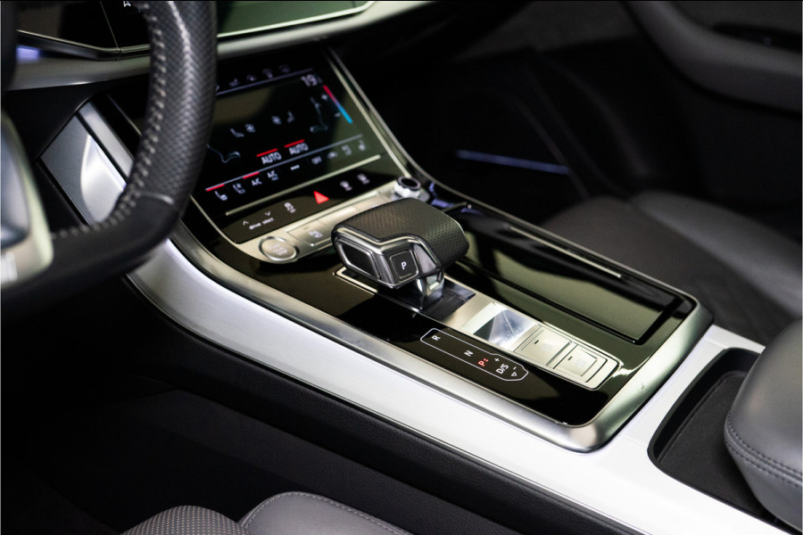 Audi Q7 60 TFSI e Quattro Competition S 456PK | Pano | Trekhaak | Leder | B&O | Matrix | VOL! 12 MND Garantie