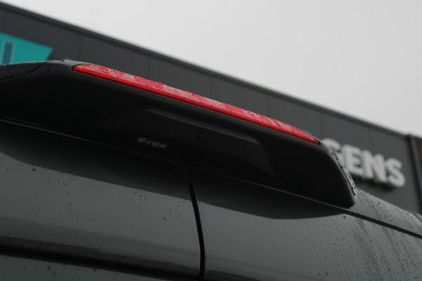 Ford Transit 350 2.0 TDCI L2H2 Limited 165pk - Adaptive Cruise - Xenon - Navi - Blind Spot - 360 camera - Rijklaar