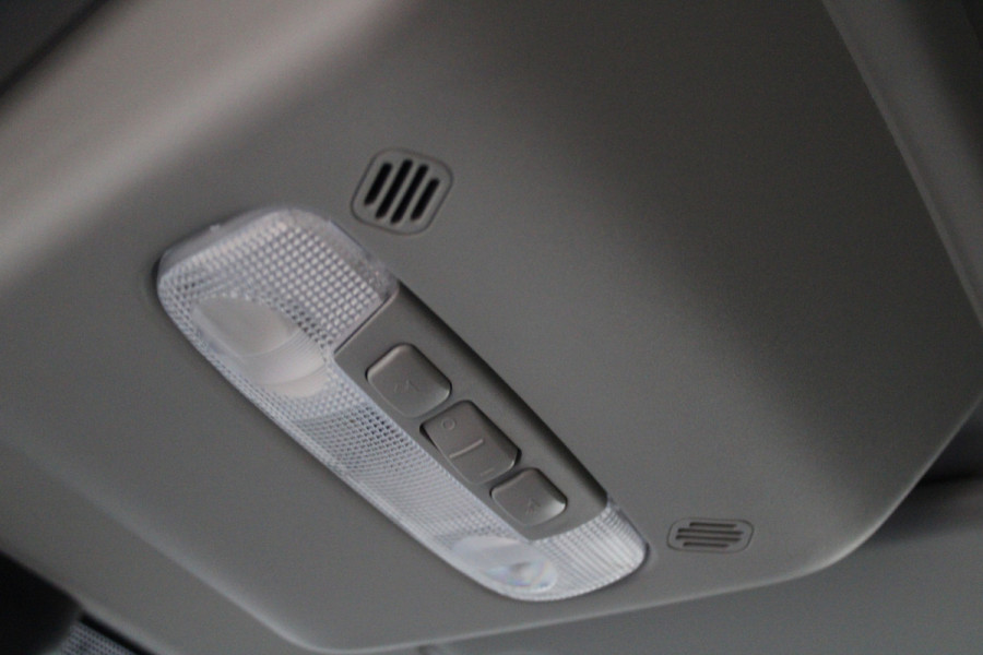 Ford Transit 350 2.0 TDCI L2H2 Limited 165pk - Adaptive Cruise - Xenon - Navi - Blind Spot - 360 camera - Rijklaar