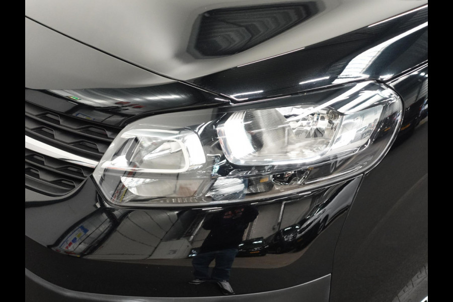 Opel Vivaro 145pk Automaat Dubbele cabine L3H1 Edition Navigatie Cruise Trekhaak Airco