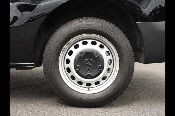 Opel Vivaro 145pk Automaat Dubbele cabine L3H1 Edition Navigatie Cruise Trekhaak Airco