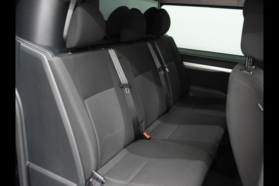 Opel Vivaro 145pk Automaat Dubbele cabine L3H1 Edition Navigatie Cruise Trekhaak Airco