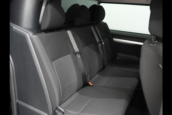 Opel Vivaro 145pk Automaat Dubbele cabine L3H1 Edition Navigatie Cruise Trekhaak Airco