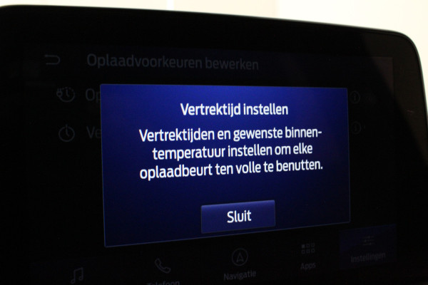 Ford Kuga 2.5 PHEV ST-Line X 225pk > Winterpakket/Trekhaak/all season/Frozen White/Plug-in hybride