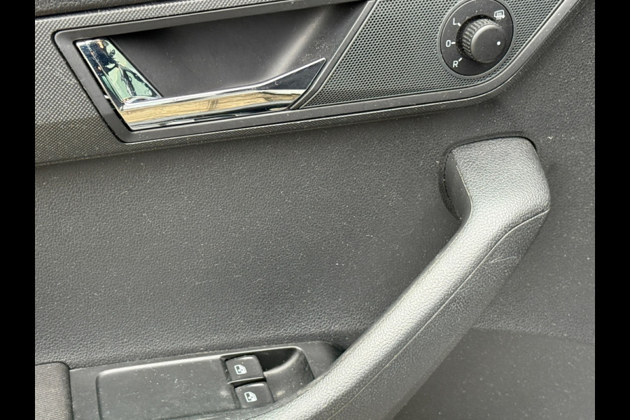 Škoda Fabia Combi 1.0 TSI 110PK DSG Monte Carlo Navi|Sportstoelen|PDC|Stoelverwarming