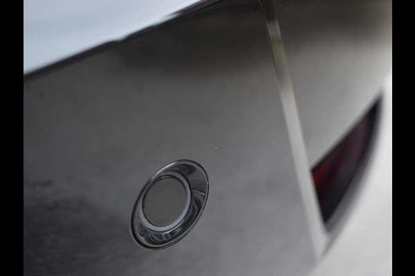 Peugeot E-3008 GT Avantage 210 73 kWh | 20" LICHTMETALEN VELGEN | LED VERLICHTING | PARKEERSENSOREN MET CAMERA | ELECTRISCHE ACHTERKLEP |