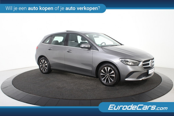 Mercedes-Benz B-Klasse 180 *Widescreen*Navigatie*Panoramadak*Stoelverwarming*