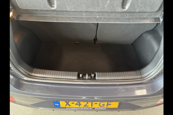 Hyundai i10 1.0 Automaat Comfort 5-zits CARPLAY/CRUISE/DAB/PRIVACYGLASS