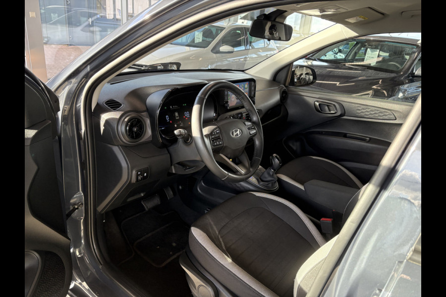 Hyundai i10 1.0 Automaat Comfort 5-zits CARPLAY/CRUISE/DAB/PRIVACYGLASS