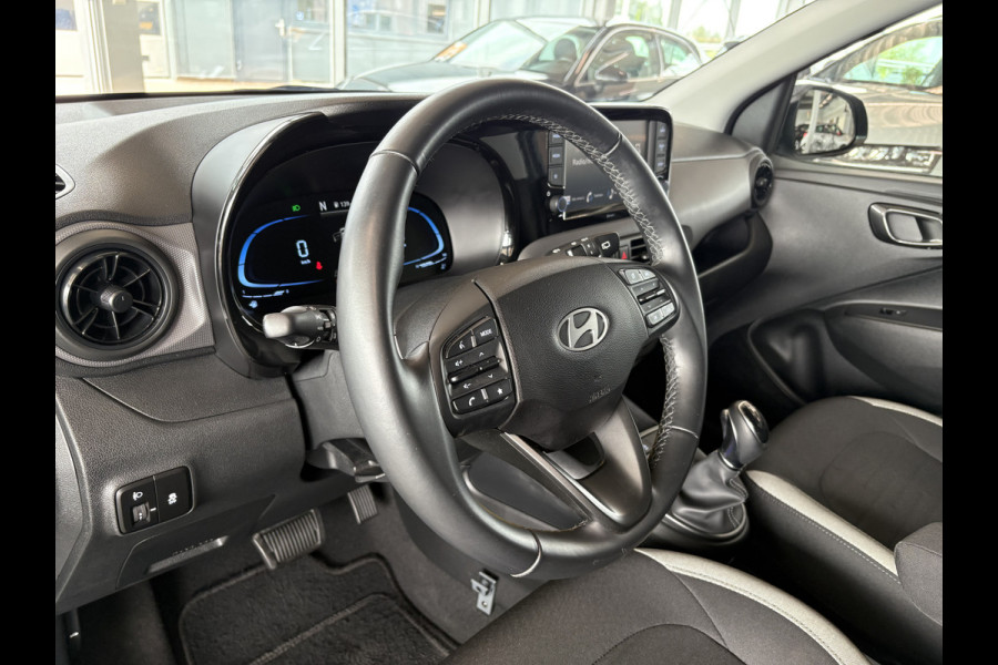 Hyundai i10 1.0 Automaat Comfort 5-zits CARPLAY/CRUISE/DAB/PRIVACYGLASS