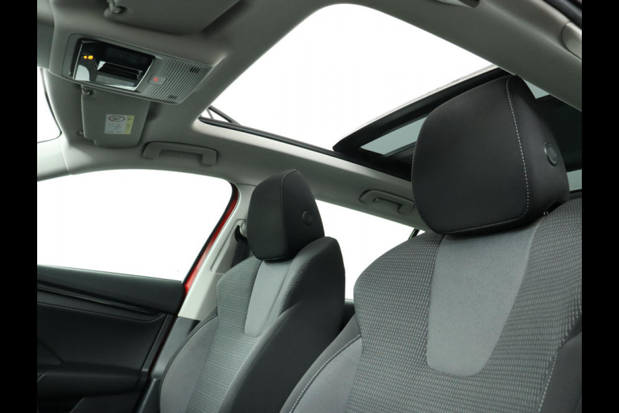 Škoda Octavia Combi 1.0 TSI Business Edition|Panoramadak|Trekhaak