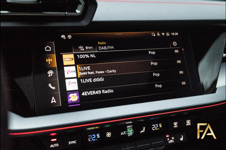 Audi A3 Sportback 35 TFSI S Line RSseats|Ruitleder|Pano|MatrixLED