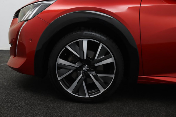 Peugeot 208 1.2 PureTech GT-Line*ACC*PANO*CARPLAY*ECC*CAM*LED*