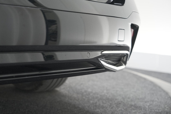 Peugeot 308 SW 1.6 Plug-in Hybrid 180 Allure | Camera | Adaptieve Cruise Control | Navigatie