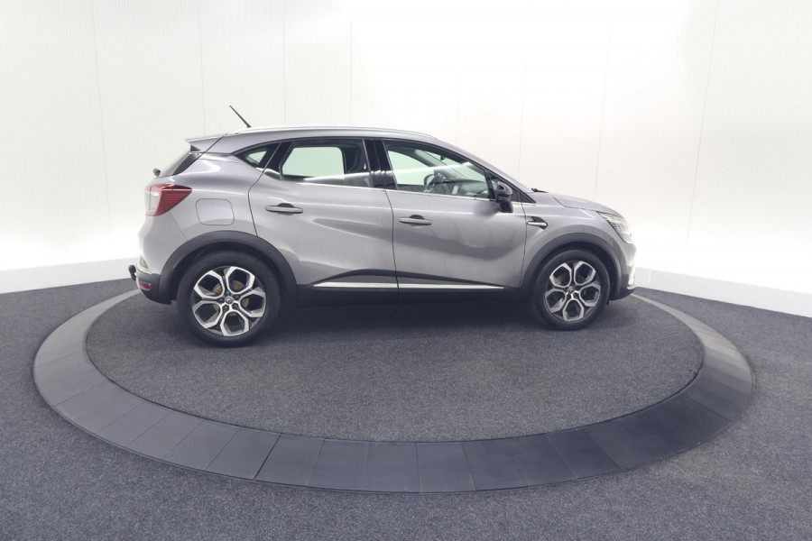 Renault Captur TCe 130 Intens | Trekhaak | Navigatie | Carplay | 18 Inch