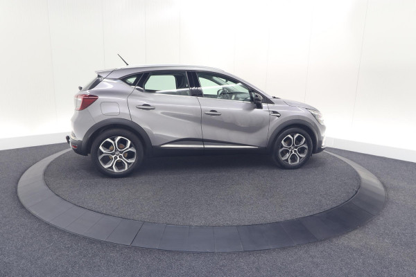 Renault Captur TCe 130 Intens | Trekhaak | Navigatie | Carplay | 18 Inch