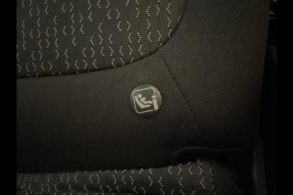 Opel Crossland X 1.2 Turbo Innovation AUTOMAAT AIRCO NAVI VIA APP CRUISE BT STOELVERWARMING STUURVERW ZEER NETTE AUTO