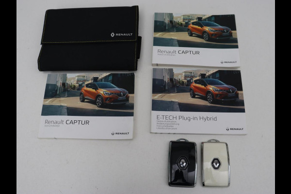 Renault Captur E-TECH Plug-in Hybrid Intens | 360 camera | Carplay | Park Assist | Navigatie | Keyless | Full LED | Climate control | Cruise control | PHEV