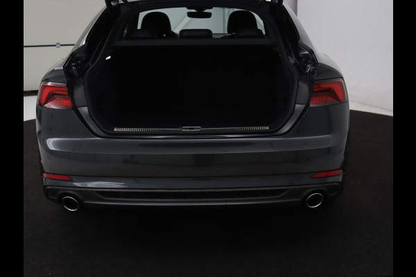 Audi A5 40 TFSI Sport S-Line edition | Carplay | Sportstoelen | Full LED | Half leder | Navigatie | Parkeerhulp | Cruise control | Bluetooth | Climate control | Sportstuur