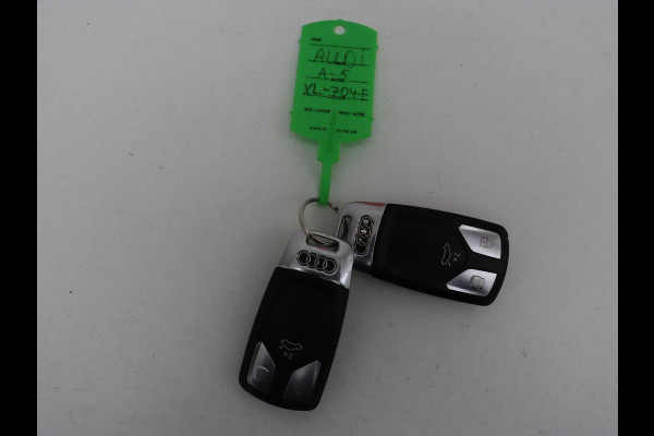 Audi A5 40 TFSI Sport S-Line edition | Carplay | Sportstoelen | Full LED | Half leder | Navigatie | Parkeerhulp | Cruise control | Bluetooth | Climate control | Sportstuur