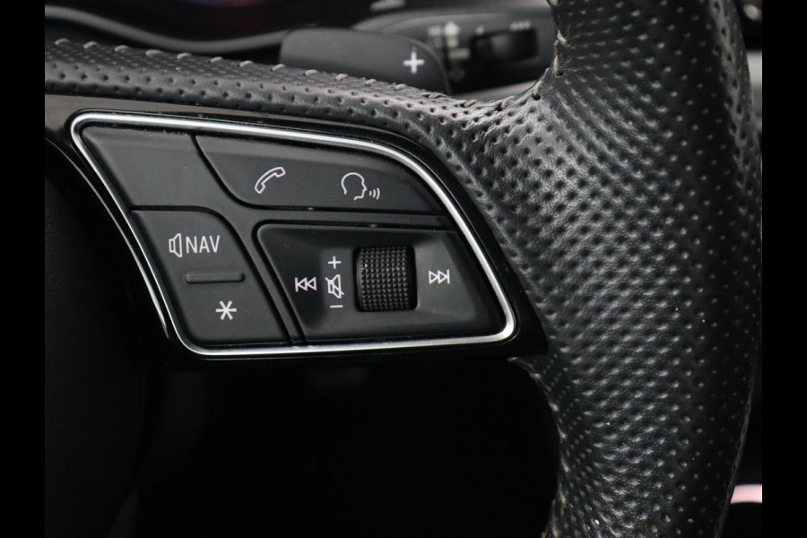 Audi A5 40 TFSI Sport S-Line edition | Carplay | Sportstoelen | Full LED | Half leder | Navigatie | Parkeerhulp | Cruise control | Bluetooth | Climate control | Sportstuur