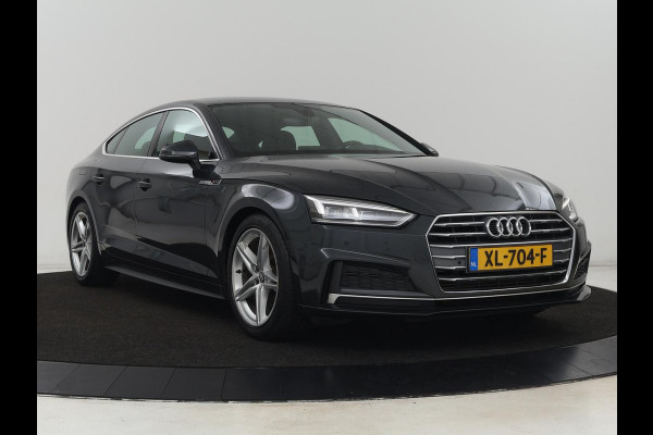 Audi A5 40 TFSI Sport S-Line edition | Carplay | Sportstoelen | Full LED | Half leder | Navigatie | Parkeerhulp | Cruise control | Bluetooth | Climate control | Sportstuur