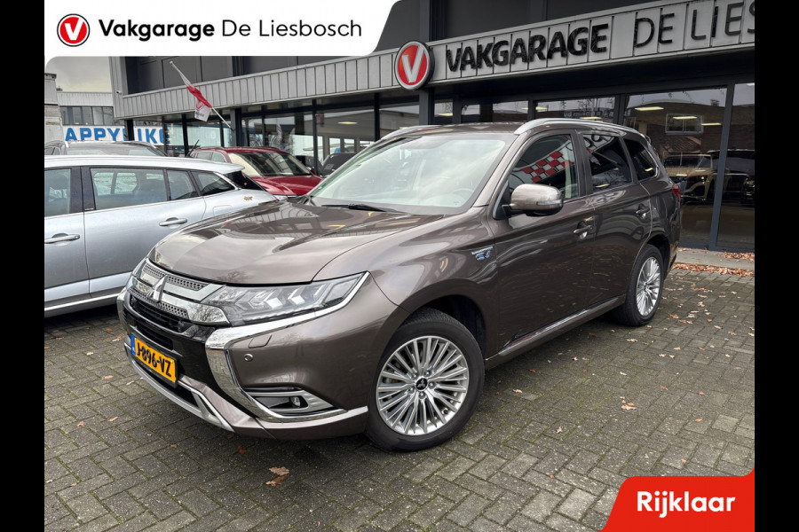 Mitsubishi Outlander 2.4 PHEV Intense / Navigatie / trekhaak / camera / stoelverwarming