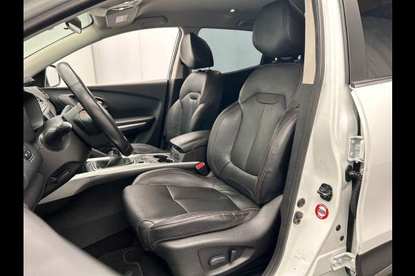 Renault Kadjar 1.2 TCe Extase * Origineel Nederlands * Trekhaak Leder Camera Stoelverwarming Keyless Bose