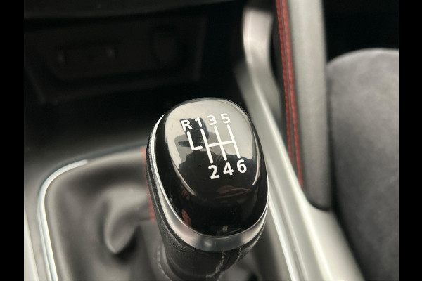 Renault Kadjar 1.2 TCe Extase * Origineel Nederlands * Trekhaak Leder Camera Stoelverwarming Keyless Bose