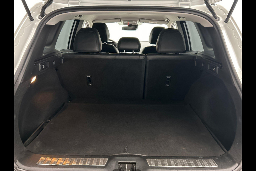 Renault Kadjar 1.2 TCe Extase * Origineel Nederlands * Trekhaak Leder Camera Stoelverwarming Keyless Bose