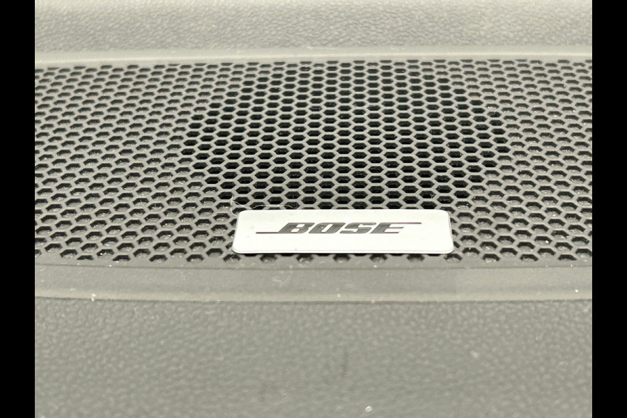 Renault Kadjar 1.2 TCe Extase * Origineel Nederlands * Trekhaak Leder Camera Stoelverwarming Keyless Bose