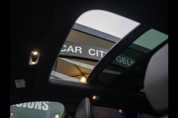 Volvo XC60 2.0 Recharge T6 AWD R-Design / Pano / Memory / Trekhaak / Blis / Camera