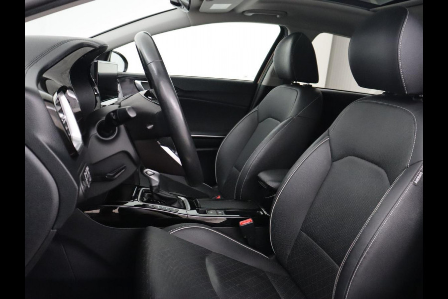 Kia Ceed 1.6 GDI PHEV ExecutiveLine | Panoramadak | Stoelventilatie | Leder | Adaptive cruise | Camera | Carplay | Keyless | Achterbankverwarming | Navigatie | Full LED | Stuurverwarming | Memory | Plug In