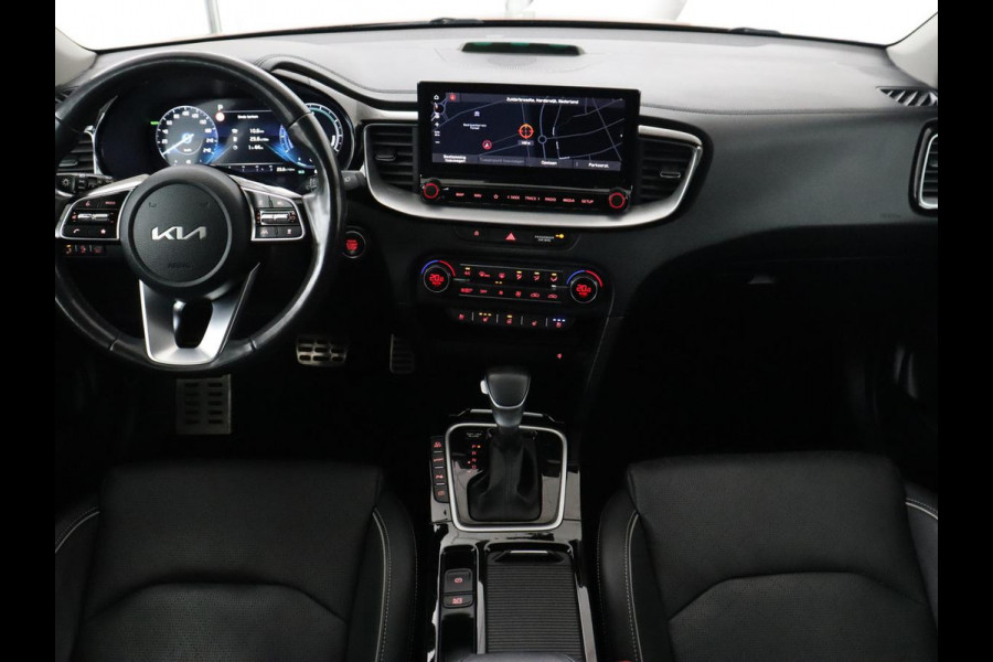 Kia Ceed 1.6 GDI PHEV ExecutiveLine | Panoramadak | Stoelventilatie | Leder | Adaptive cruise | Camera | Carplay | Keyless | Achterbankverwarming | Navigatie | Full LED | Stuurverwarming | Memory | Plug In