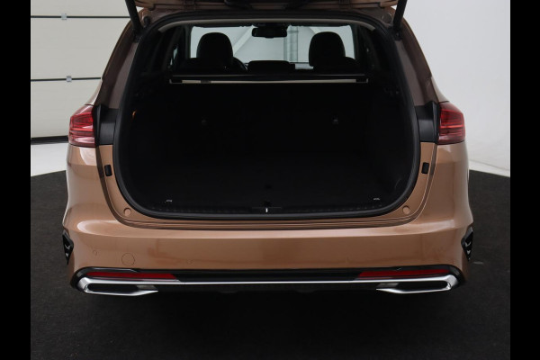 Kia Ceed 1.6 GDI PHEV ExecutiveLine | Panoramadak | Stoelventilatie | Leder | Adaptive cruise | Camera | Carplay | Keyless | Achterbankverwarming | Navigatie | Full LED | Stuurverwarming | Memory | Plug In