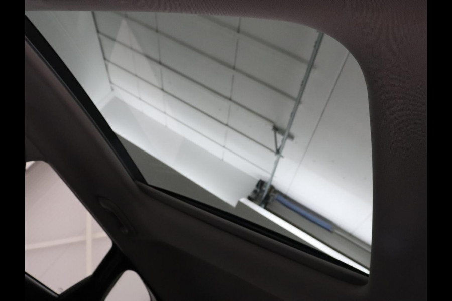 Kia Ceed 1.6 GDI PHEV ExecutiveLine | Panoramadak | Stoelventilatie | Leder | Adaptive cruise | Camera | Carplay | Keyless | Achterbankverwarming | Navigatie | Full LED | Stuurverwarming | Memory | Plug In