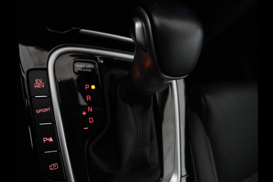 Kia Ceed 1.6 GDI PHEV ExecutiveLine | Panoramadak | Stoelventilatie | Leder | Adaptive cruise | Camera | Carplay | Keyless | Achterbankverwarming | Navigatie | Full LED | Stuurverwarming | Memory | Plug In
