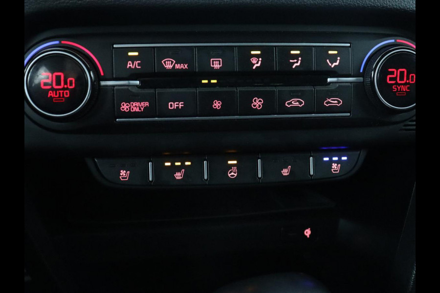 Kia Ceed 1.6 GDI PHEV ExecutiveLine | Panoramadak | Stoelventilatie | Leder | Adaptive cruise | Camera | Carplay | Keyless | Achterbankverwarming | Navigatie | Full LED | Stuurverwarming | Memory | Plug In