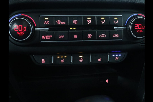 Kia Ceed 1.6 GDI PHEV ExecutiveLine | Panoramadak | Stoelventilatie | Leder | Adaptive cruise | Camera | Carplay | Keyless | Achterbankverwarming | Navigatie | Full LED | Stuurverwarming | Memory | Plug In