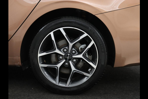 Kia Ceed 1.6 GDI PHEV ExecutiveLine | Panoramadak | Stoelventilatie | Leder | Adaptive cruise | Camera | Carplay | Keyless | Achterbankverwarming | Navigatie | Full LED | Stuurverwarming | Memory | Plug In