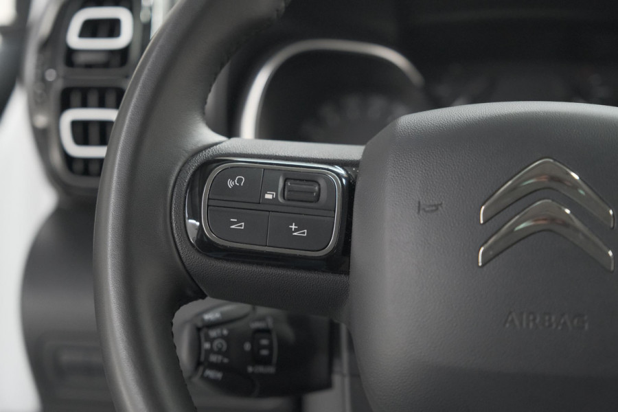 Citroën C3 Aircross PureTech 130 EAT6 Plus | Stoelverwarming | Parkeersensoren | Apple Carplay
