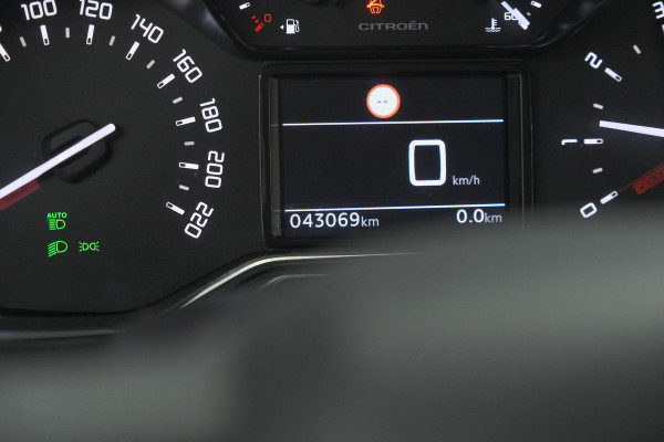 Citroën C3 Aircross PureTech 130 EAT6 Plus | Stoelverwarming | Parkeersensoren | Apple Carplay