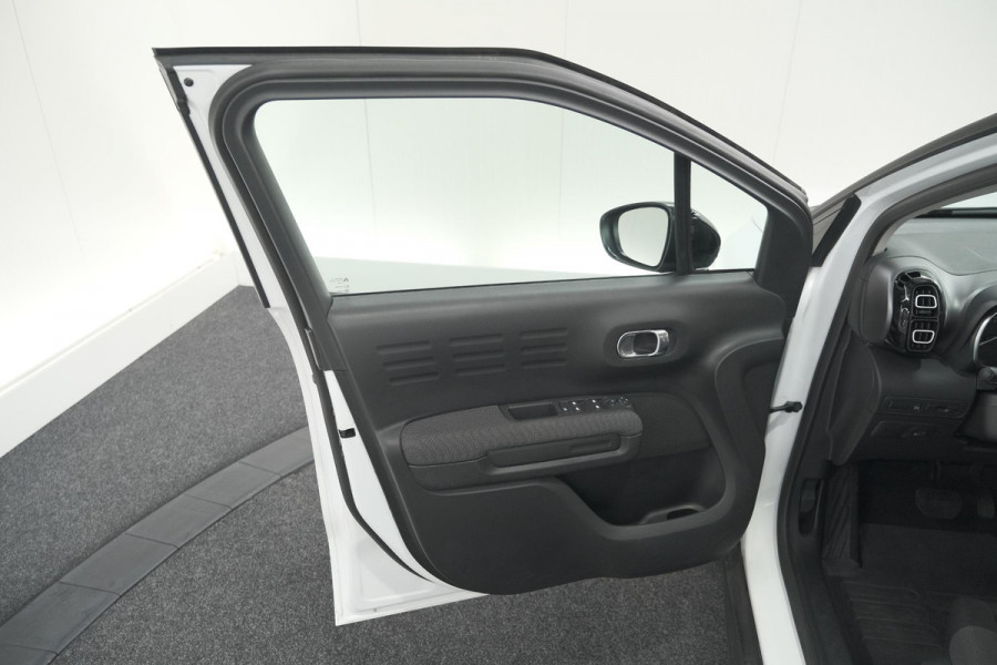 Citroën C3 Aircross PureTech 130 EAT6 Plus | Stoelverwarming | Parkeersensoren | Apple Carplay