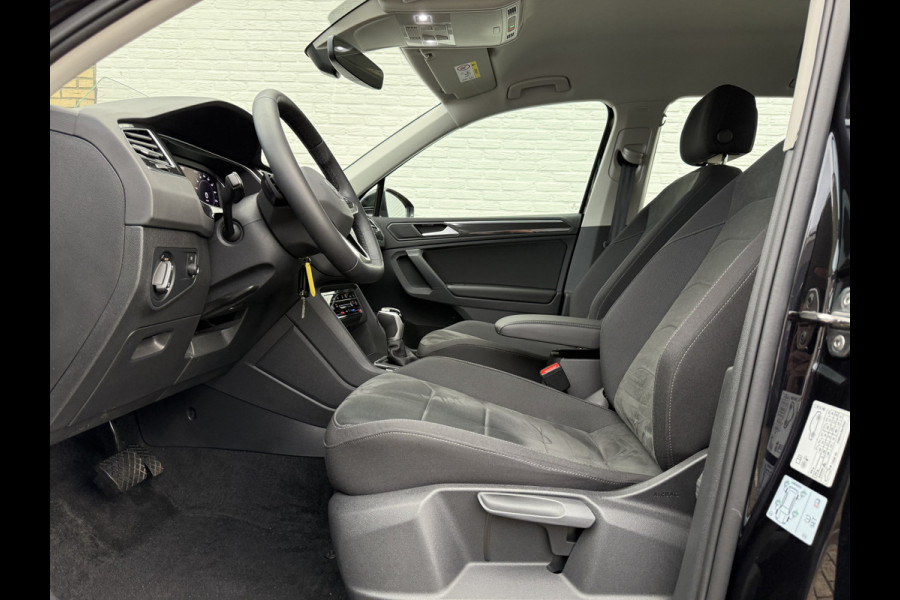 Volkswagen Tiguan 1.5 TSI Elegance | Trekhaak | ACC | IQ Light | DAB+ | HUD | 18 inch