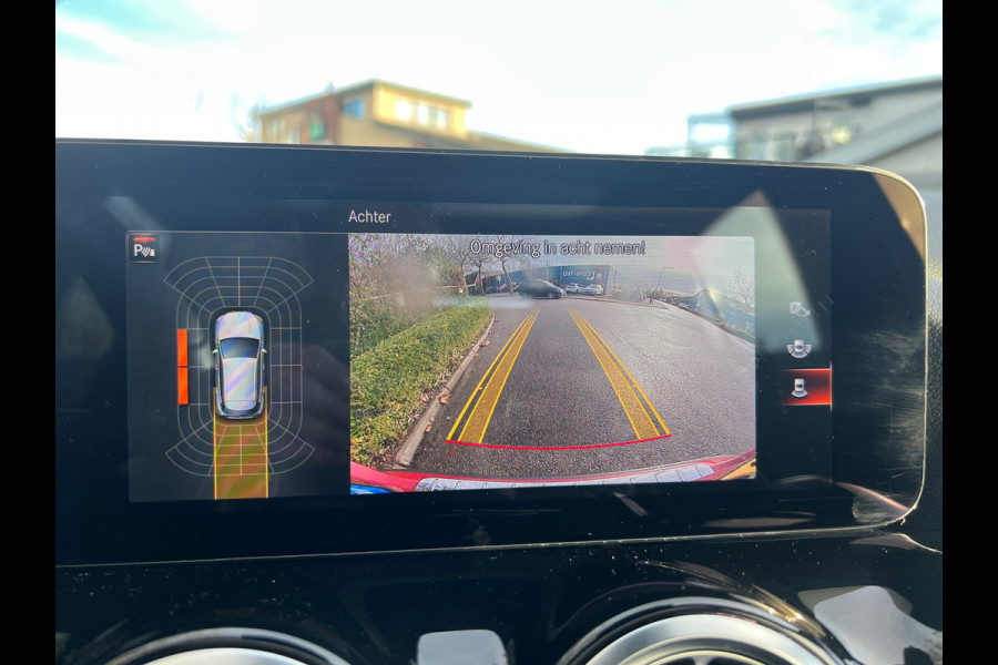 Mercedes-Benz GLA 250 e Progressive I Panorama Dak I Sfeerverlichting I Apple Carplay