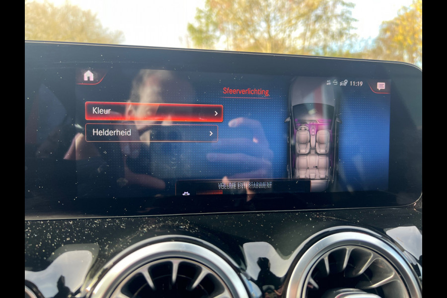 Mercedes-Benz GLA 250 e Progressive I Panorama Dak I Sfeerverlichting I Apple Carplay