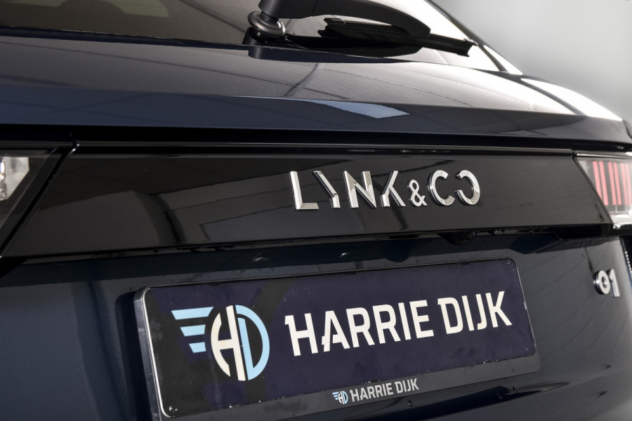 Lynk & Co 01 1.5 PHEV 261PK MY22 | Black Pakket | 360 Camera | 7.4 kWh Boordlader | S/K-panodak | Adapt. Cruise | Memory | Elek. klep | LM 20" | 6298